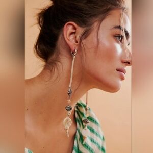 Free People,  Treasure Dangles, Silver/Taupe-NWT!!